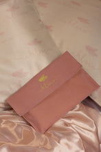 Load image into Gallery viewer, CHLOCO SILKS | 22 Momme Pure Mulberry Silk Pillowcase
